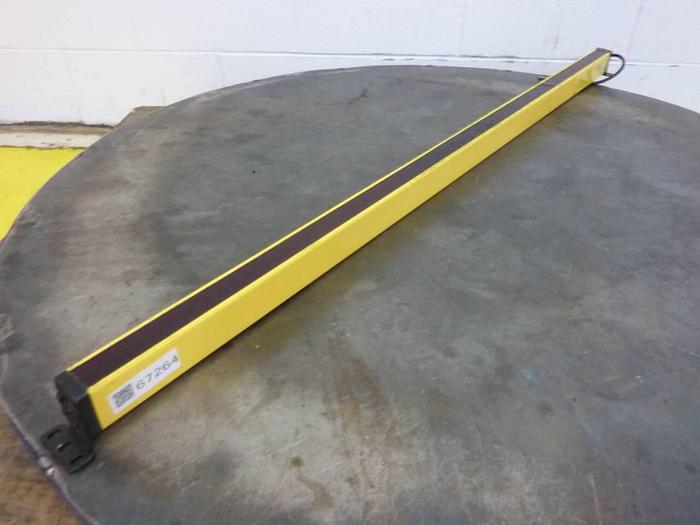 Used STI Light Curtain Receiver MS46LR-30-1215-Q1-R-NC-FP Used