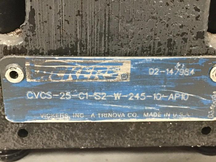 Used VICKERS Valves DG4V-3-2AL-M-U-HL7-60 Used