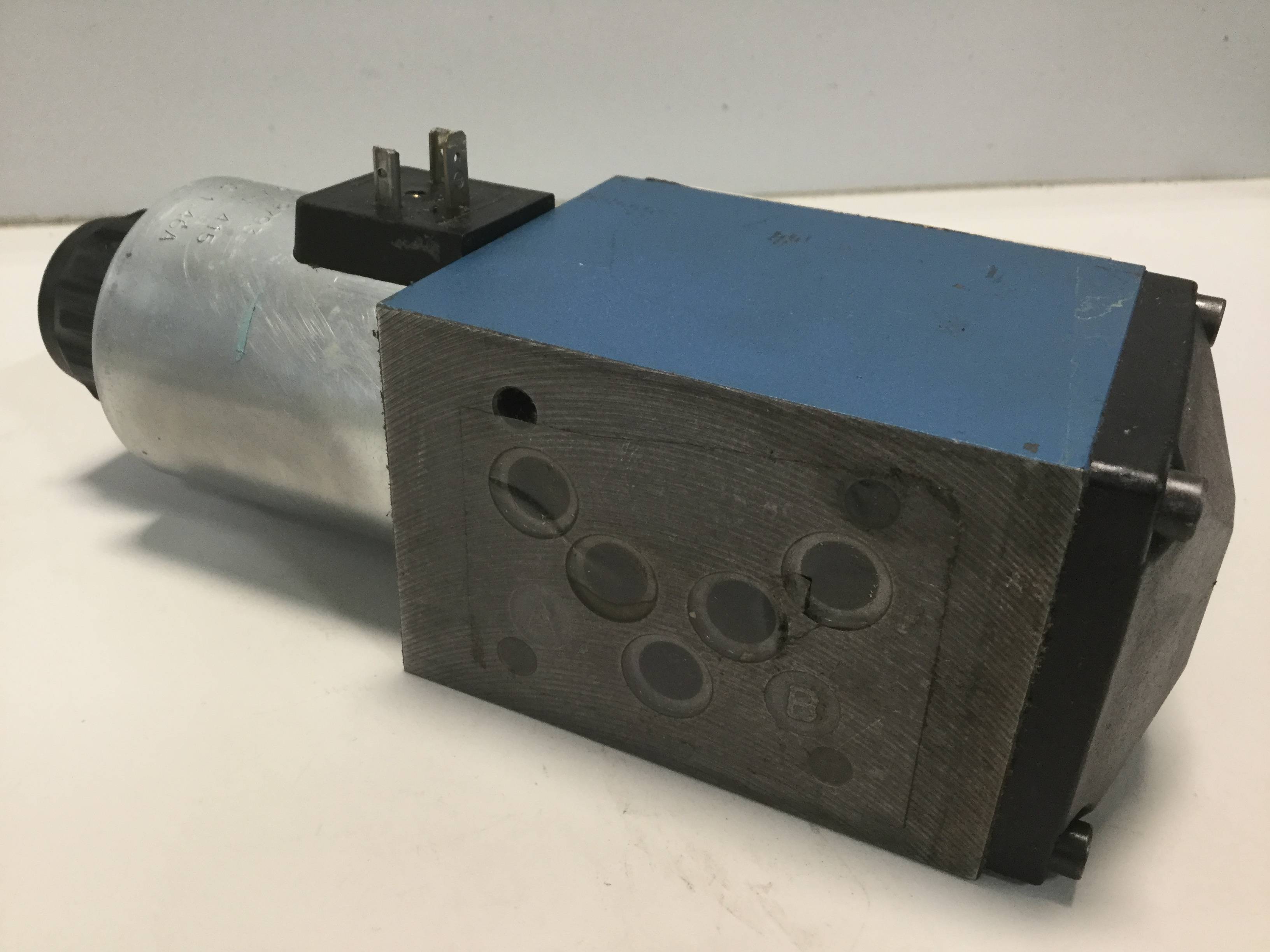 Used REXROTH Valve 54WE10C32/CG24N9K4A12 Used