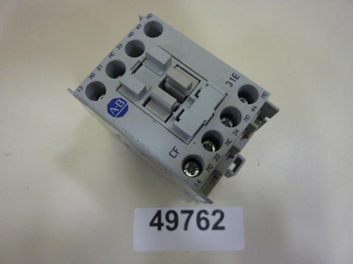 Used ALLEN BRADLEY Control Relay 700-CF310 SER A #49762