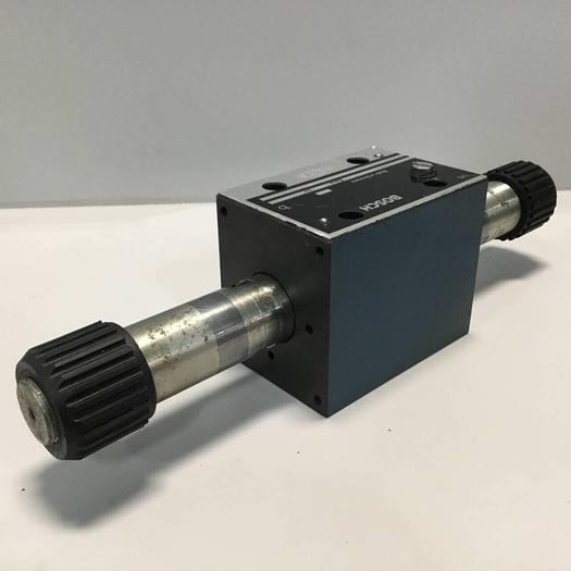 Used BOSCH Valve 0 810 001 402 #91514