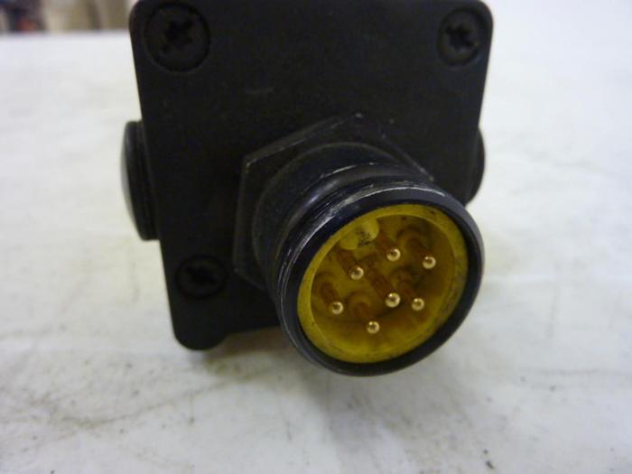 Used SICK OPTIC ELECTRONIC Light Curtain Receiver MGSE90-12A #50942