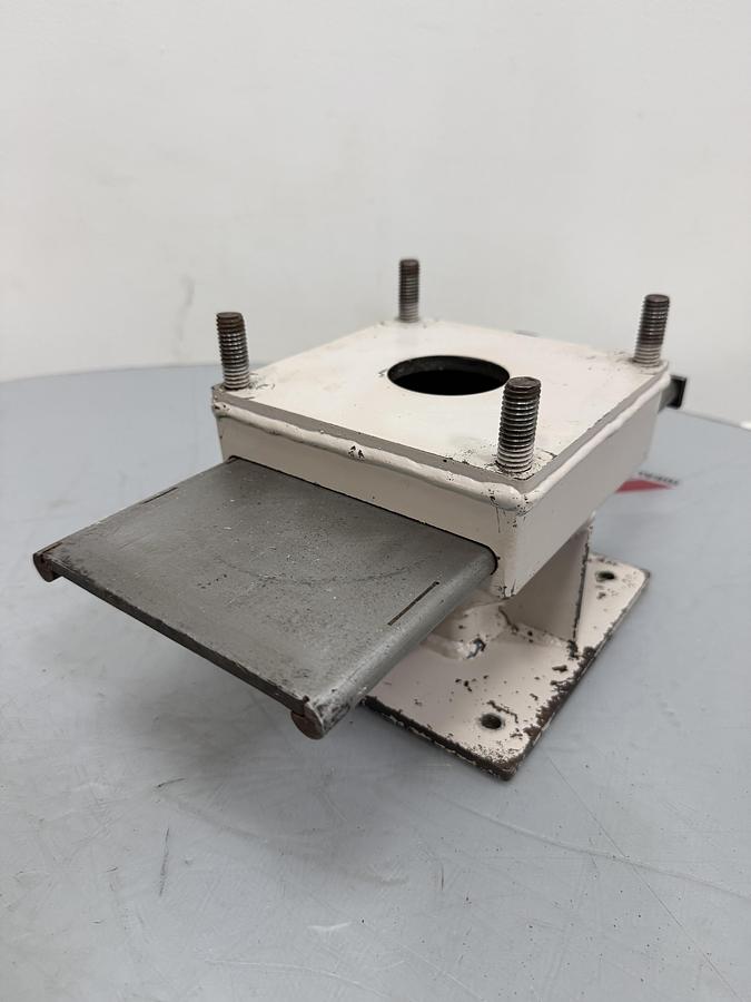 Used METAL FABRICATING