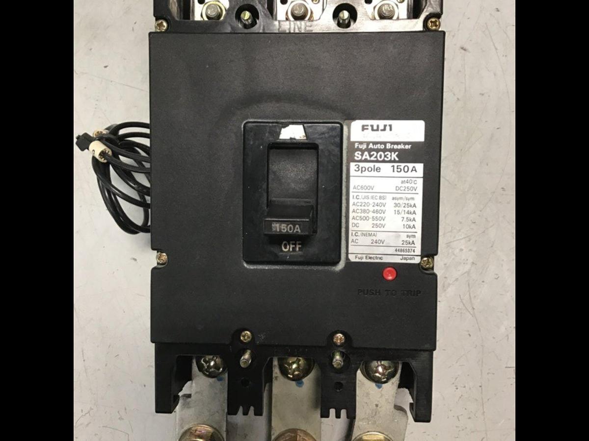 Used FUJI ELECTRIC 150 Amp Auto Breaker SA203K USED