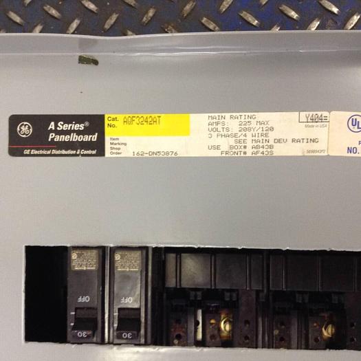 Used GENERAL ELECTRIC A Series Panelboard AFQ3242AT #76234