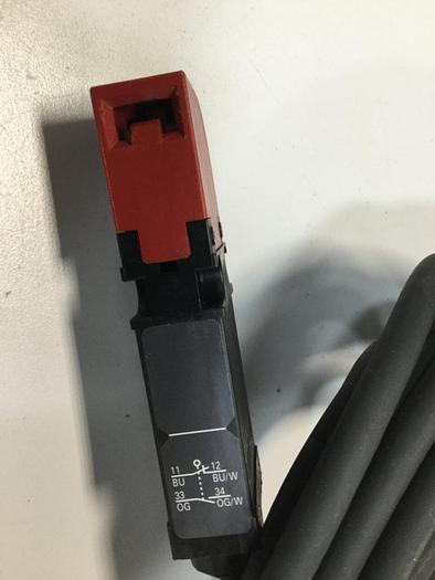 Used OMRON Door Switch D4GS-N1R-5 #103732