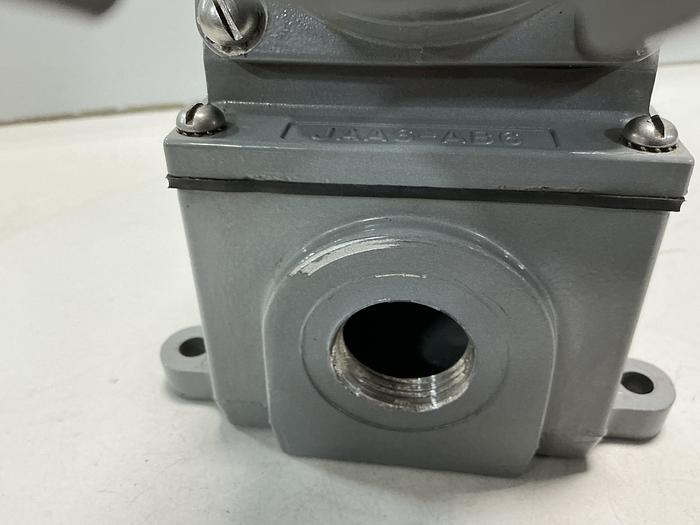 Used RUSSELLSTOLL DS3404FRAB0