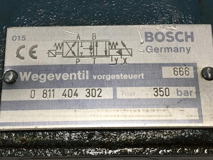 Used BOSCH SERVO Hydraulic Valve 0 811 404 607 USED