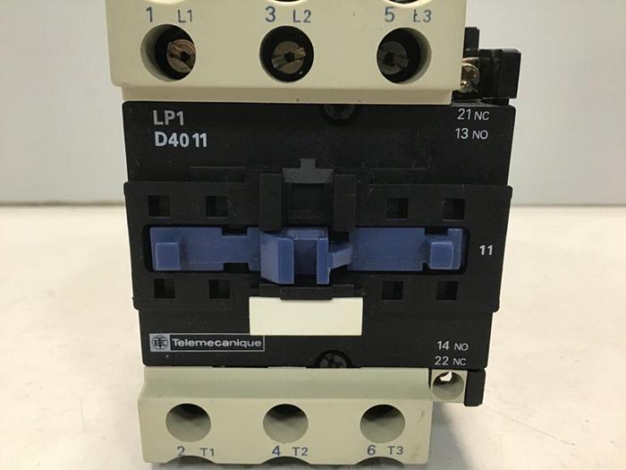 Used TELEMECANIQUE Contactor LP1D4011 #116827