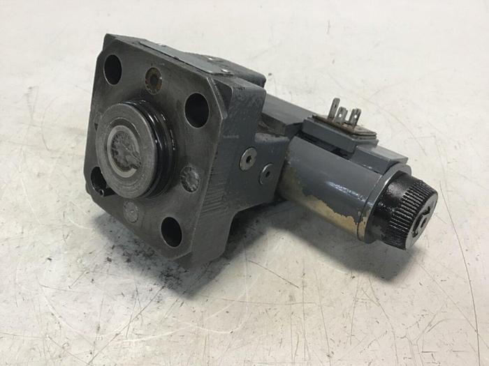 Used VICKERS Valve DG4V3S2AMUHL760EN490 Used