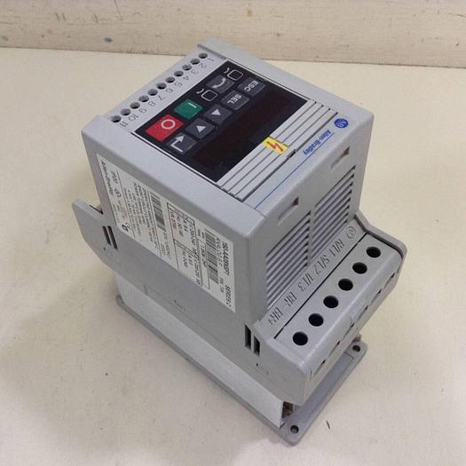 Used ALLEN BRADLEY Speed Controller 160-AA08NSF1 SER C #71784