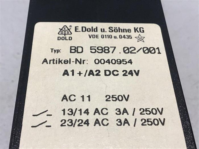 Used E DOLD & SOHNE KG Emergency Stop Module BD5987.02/001 #124685
