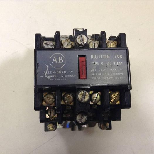 Used ALLEN BRADLEY AC Relay 700-N800A1 SER C #85156