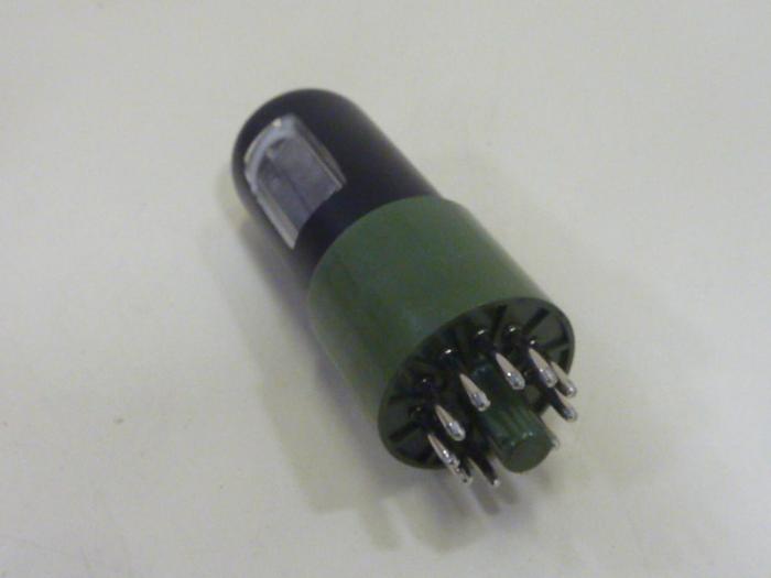 Used HAMAMATSU Photomultiplier Tube R928HA #61302