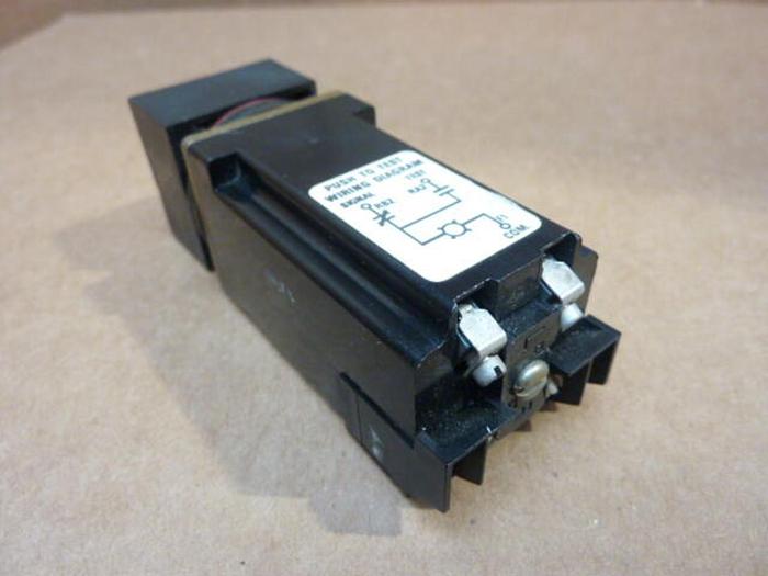 Used ALLEN BRADLEY Push Button 800MB-PT16S RED Used