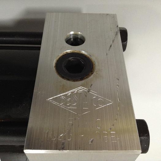 Used DESTACO Pneumatic Hold Clamp 994MAL-046M-90A-57-11-DS #90082