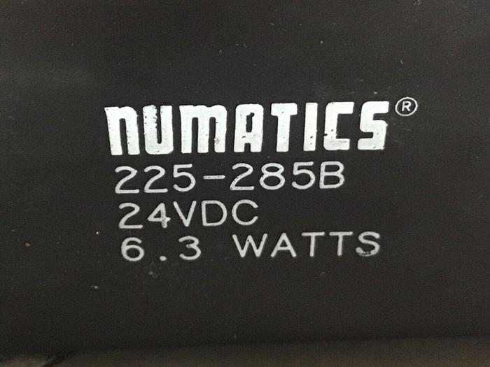 Used NUMATICS Control Block w/ Valves 081SS400M000061 #130725