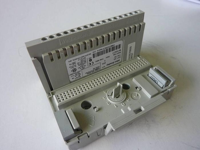 Used ALLEN BRADLEY Input Module 1794-IB16 SER A #50507