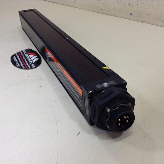 Used BANNER ENGINEERING Mini-Screen Light Curtain Emitter MSE1224 #74627