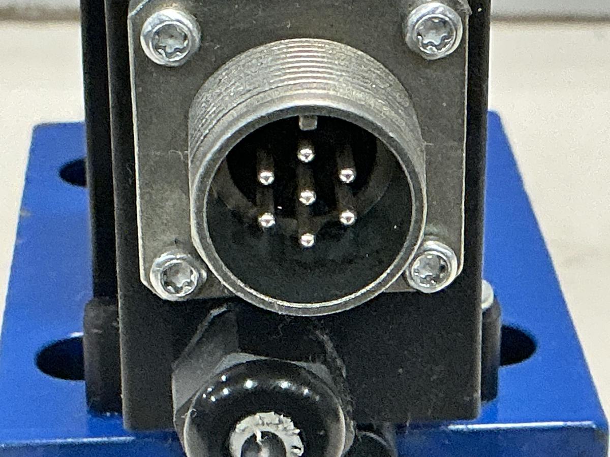 Used REXROTH R900927233