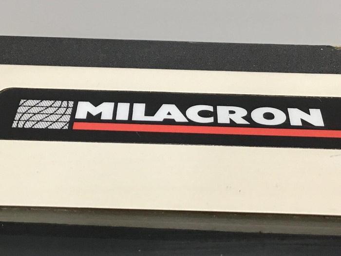 Used MILACRON Xtreem NT Operator Panel 3-424-2296A01 NT Used
