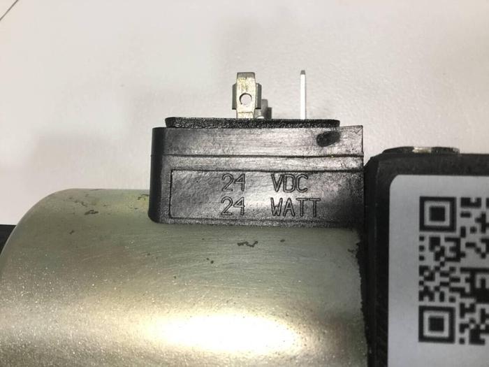 Used PARKER Valve D1VW4CNJPFSXB072 #99109
