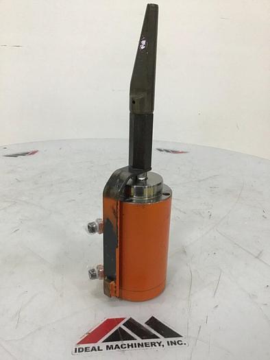 Used ENGEL Die Lock Cylinder ES600/200/300 / DLC #123401