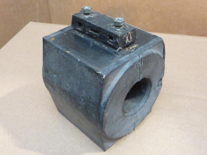 Used WESTINGHOUSE 200:5A Current Transformer CBS-10 #36959