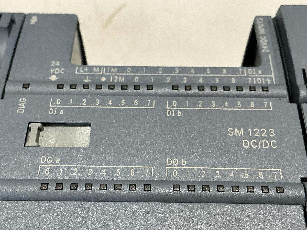 Used SIEMENS CPU 1214C