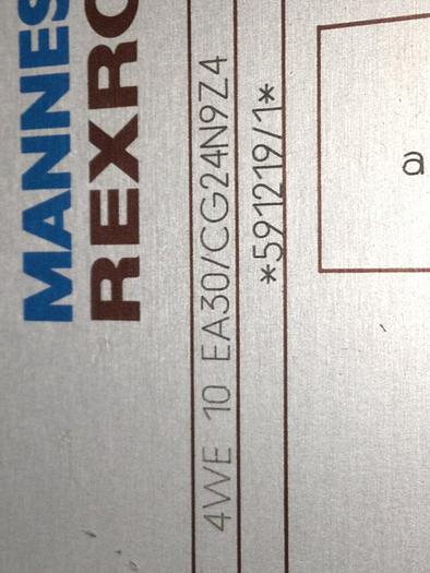 Used MANNESMANN REXROTH Valve 4WE10EA30CG24N9Z4 #106003