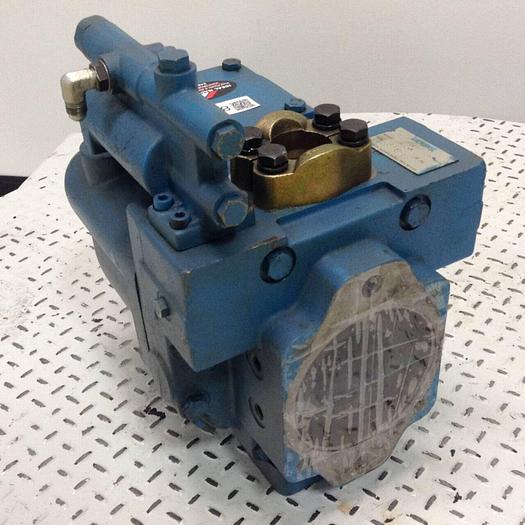 Used VICKERS Hydraulic Piston Pump 45V42AR Used