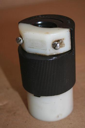 Used HUBBELL Twist Lock 231A #20114