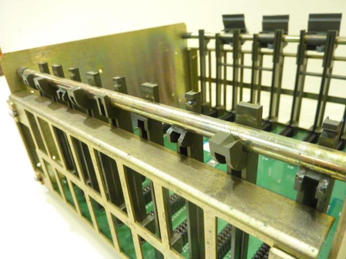 Used ALLEN BRADLEY Slot Rack 1771-A2B #43096