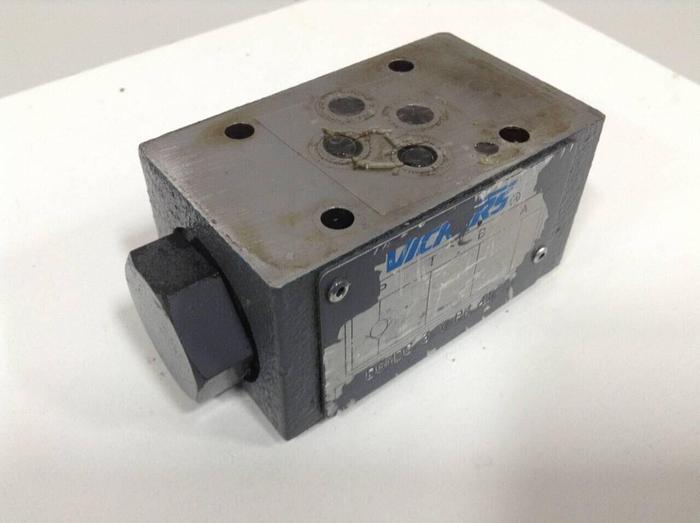 Used VICKERS Check Valve DGMDC 3 Y PK 41 #89725