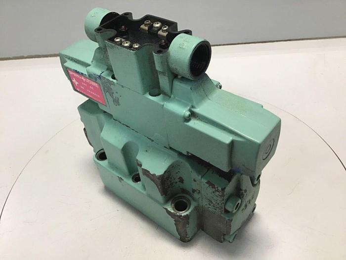 Used VICKERS Valve DG3V76CET10JASM02Z #113101