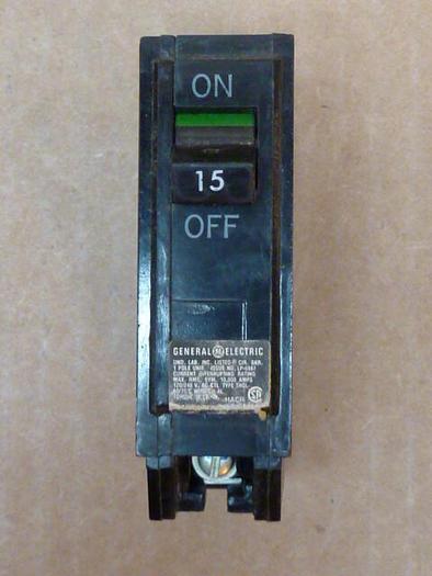 Used GENERAL ELECTRIC / GE 15 Amp Circuit Breaker THQL115 #31342