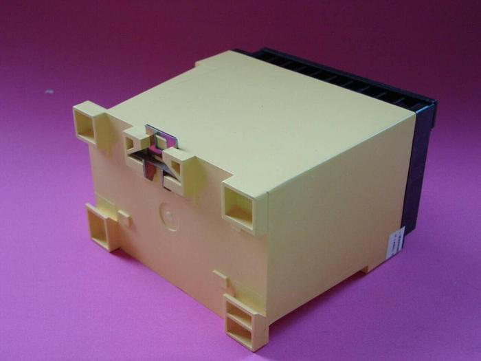 Used CUTLER HAMMER Power Line Filter AGSHWCH120N05XS #10851