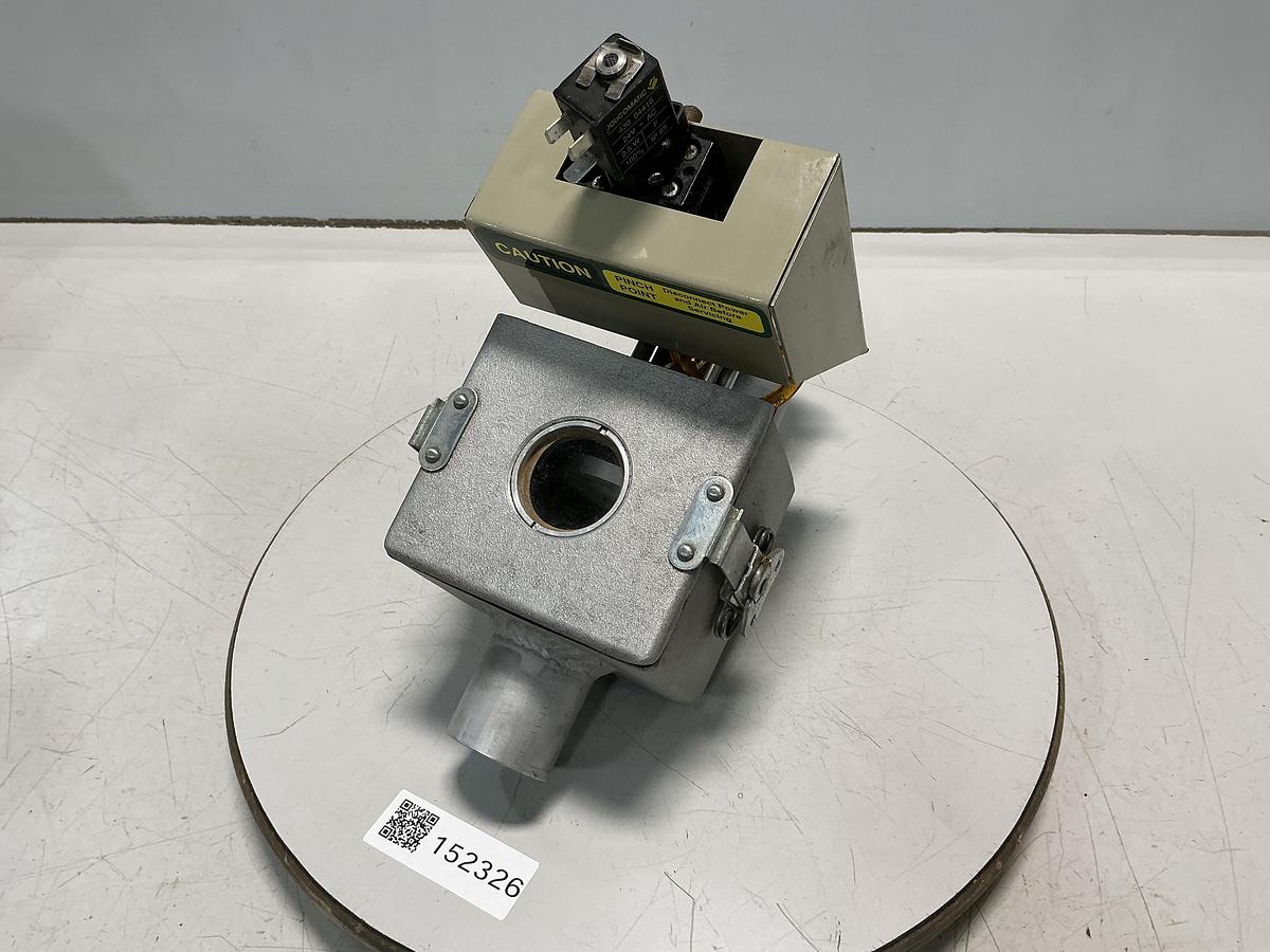 Used METAL FABRICATING NO MODEL NUMBER