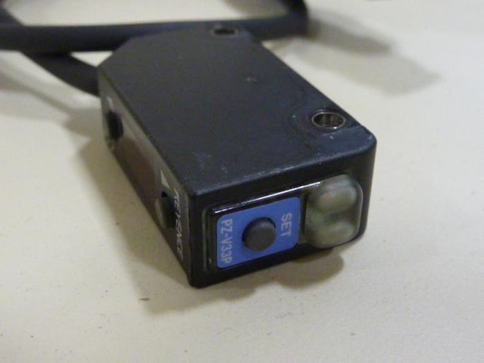 Used KEYENCE CORP Photoelectric Connector PZ-V33P #53207