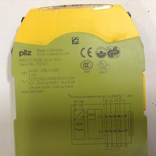 Used PILZ Safety Relay PNOZS724VDC4N/O1N/C #70236