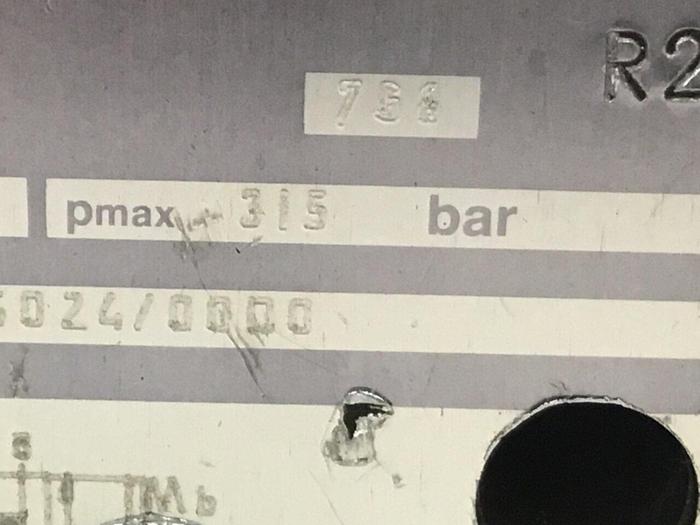 Used BOSCH Valve 0 810 001 731 #129933