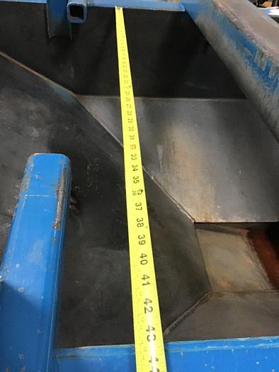Used SCRAPPED / DNL / METAL FABRICATOR Vibratory Feeder Bin 48X43 / VSB Used