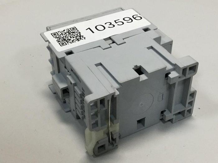 Used ALLEN BRADLEY Contactor 100-C09.10 SER A #103596