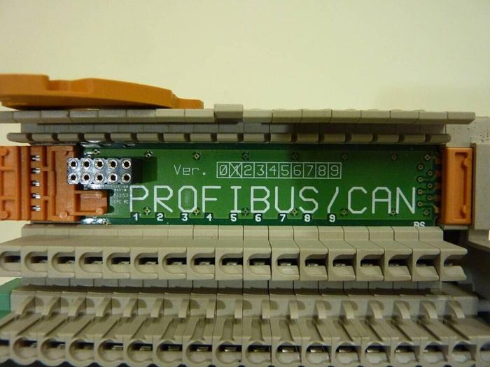 Used MOELLER Base Module / Terminal Block ZSB-1.5/16-S/S/+/+/-/- #42071