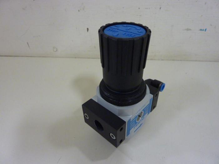 Used FESTO Pressure Regulator LR-3/8-D-MIDI #54398