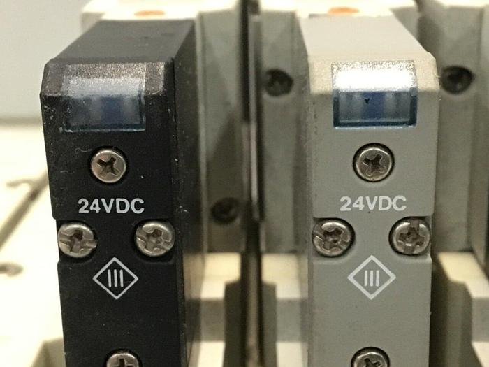 Used SMC Manifold & Valves SV3400-5FU #113721