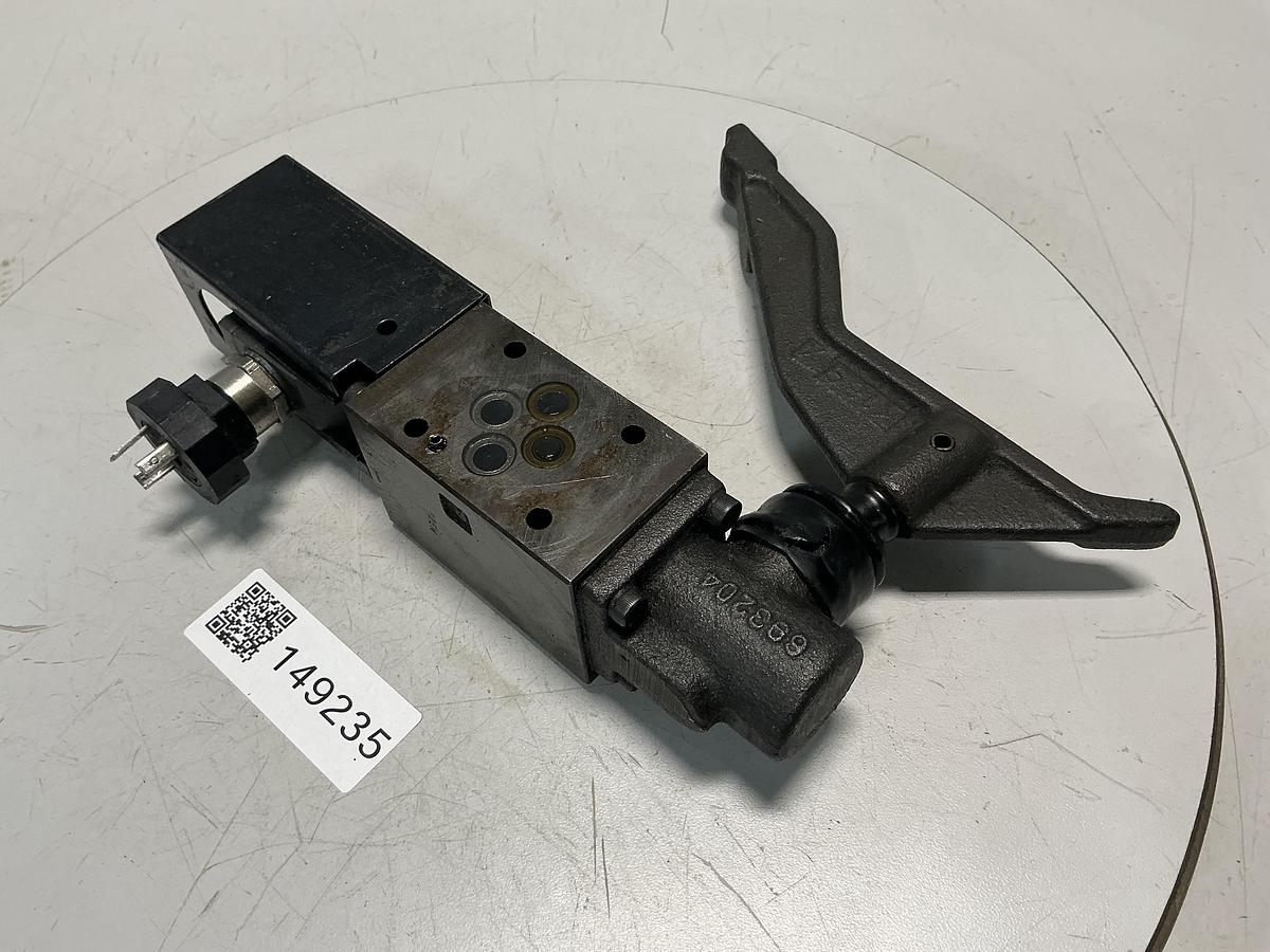 Used PARKER D1VMR4HN1075XB038