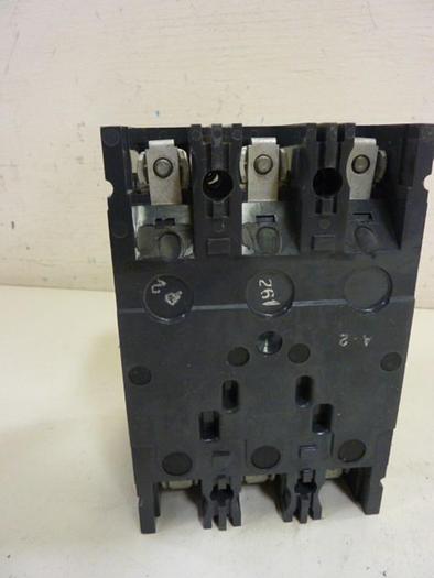 Used GENERAL ELECTRIC / GE 25 Amp Circuit Breaker TED136025 #64097