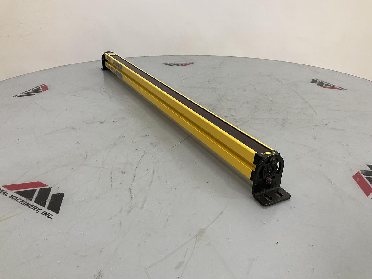 Used BANNER SLSE30-750Q8