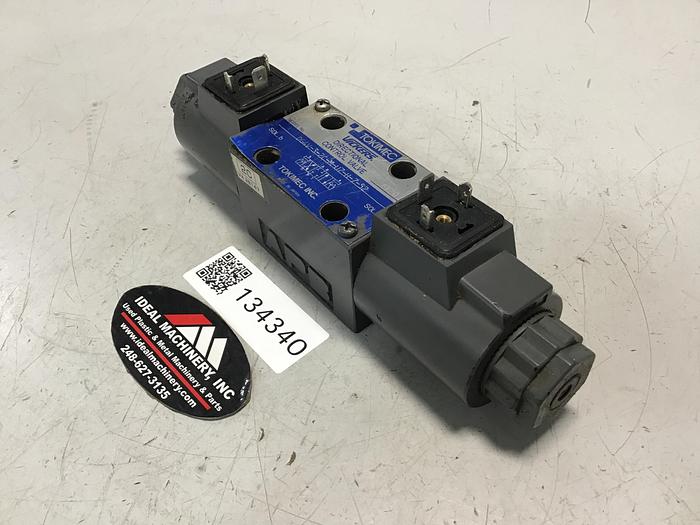 Used VICKERS DG4V-3-2C-M-U7-H-7-52